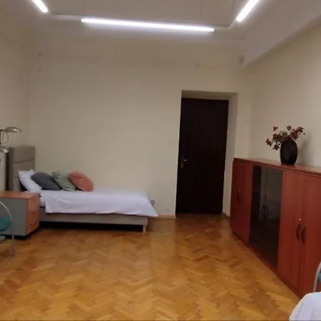 Urban Nest Dluga 82 Apartment Krakau